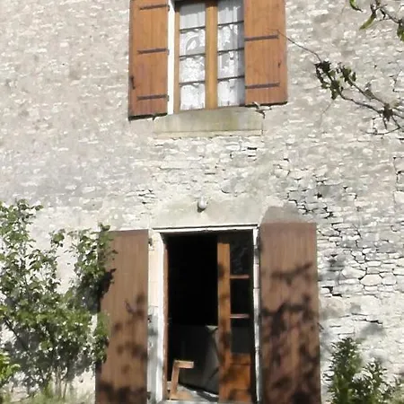 Maison De 5 Chambres Avec Piscine Privee Jardin Clos Et Wifi A * Coulaures