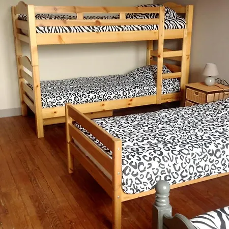 Maison De 5 Chambres Avec Piscine Privee Jardin Clos Et Wifi A Semesterbostad *