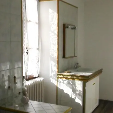 Maison De 5 Chambres Avec Piscine Privee Jardin Clos Et Wifi A *